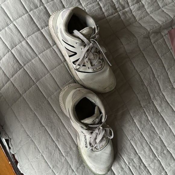 New Balance Lax Freeze Turf shoes 4.5men/6 women’s - Picture 3 of 3